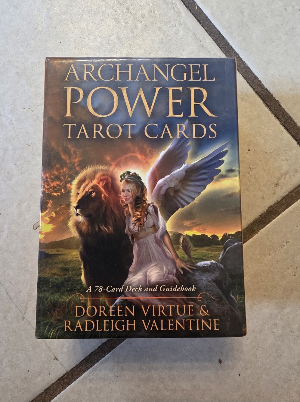 Archangel Power Tarot Cards : A 78-Card Deck and Guidebook  Special Gold Edition